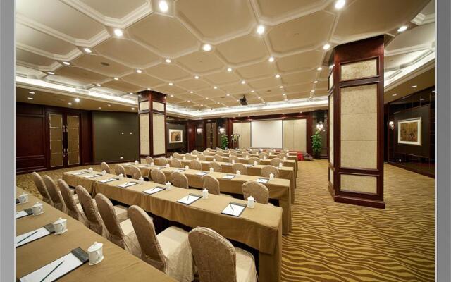Yancheng Shuicheng Hotel