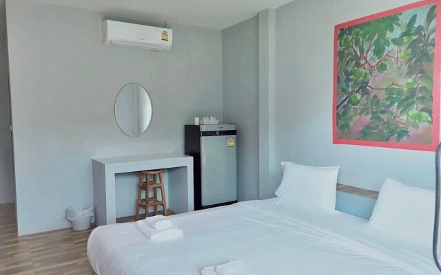 Baan Ruay Suk Resort, Lopburi