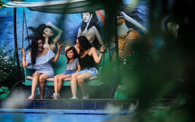 Hotel Lumbung Sari Legian