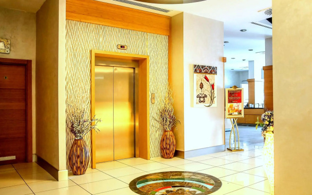 Lale Hotel