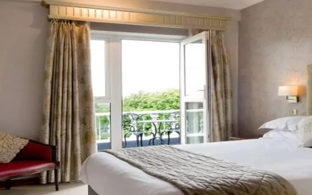 Fitzpatrick Castle Hotel