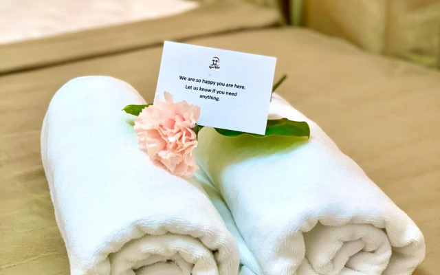 Sea La Vie Goldy @ Laguna Resort