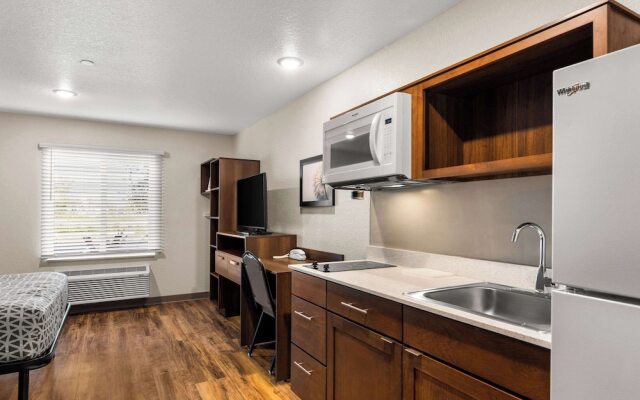 WoodSpring Suites Port St. Lucie