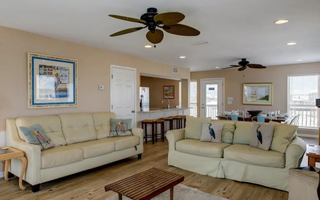 Island Escape - 105 Vargas Ct