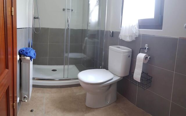Chalet Elegante Y Funcional Playa