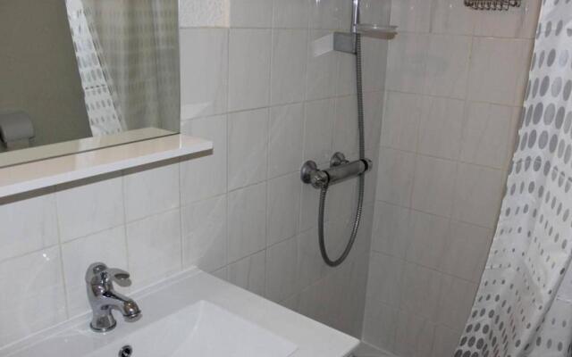 Appartement Gruissan, 1 pièce, 4 personnes - FR-1-229-69