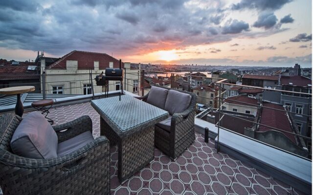 Galata Tower Suites By Mile Hotels