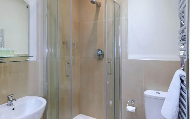Palmerston Suites