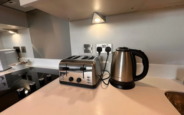 Cozy Studio in Bracknell With Free Parking