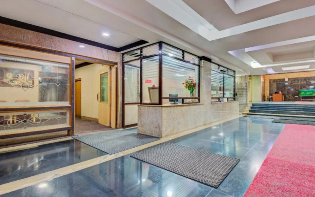 OYO 1327 Inchara Hotel