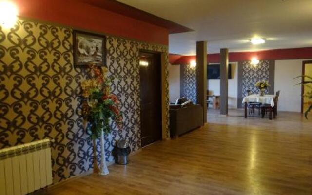 Hotel i Restauracja Lwów