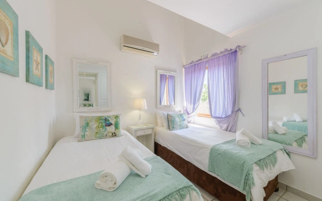 San Lameer Villa Rentals 2501