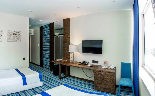 Hidens Hotel 4* (Небуг)