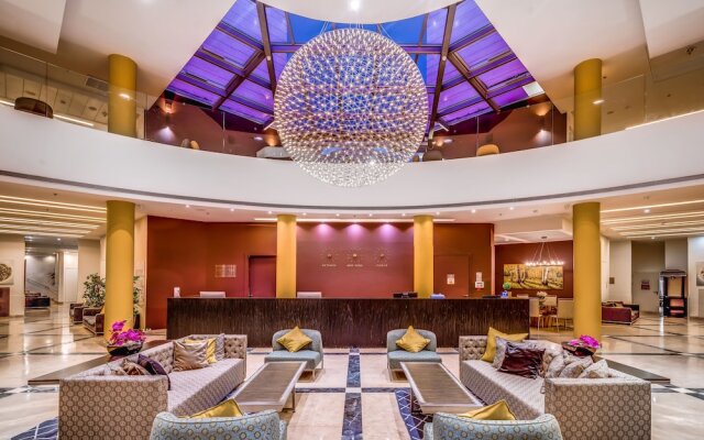 Ramada Netanya Hotel & Suites