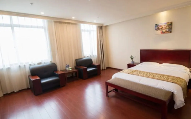 GreenTree Inn GuangDe County ZhongYang LeCheng Hotel