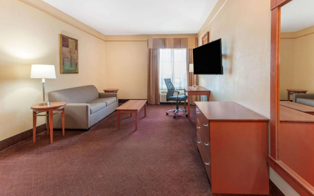 La Quinta Inn & Suites by Wyndham Hobbs