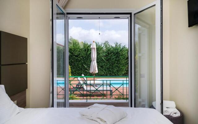 Venus Villa with Private Pool, 2min to the Beach