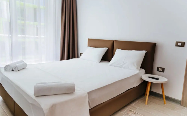 Alezzi Beach Resort