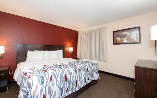 Red Roof Inn PLUS+ Jacksonville - Southpoint
