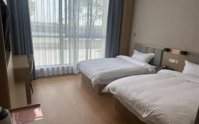Kangshan Hotel