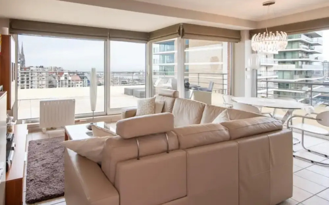 Beautiful Apartment With a View of the Marina
