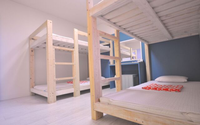 Slow Citi Guesthouse - Hostel