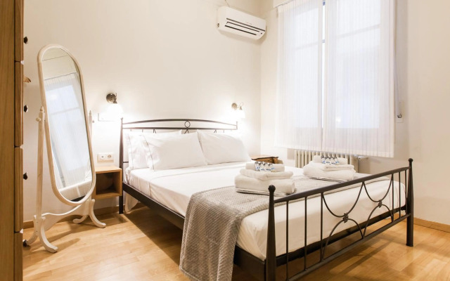 Plaka City Centre Studio