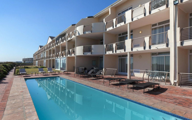 Cape Town Beachfront Apartments At Leisure Bay