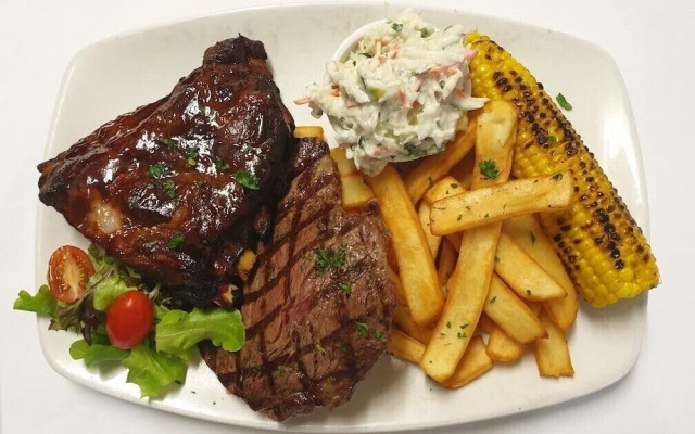 Tin Can Bay Budget Accommodation - Hostel