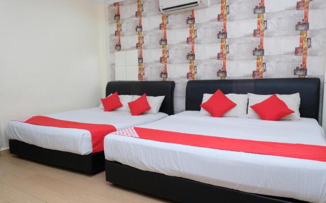 OYO 1031 Aj Suite Hotel