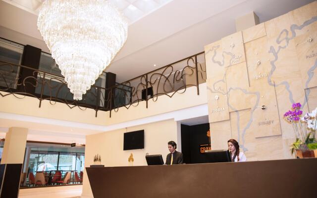 Hotel Grand Park