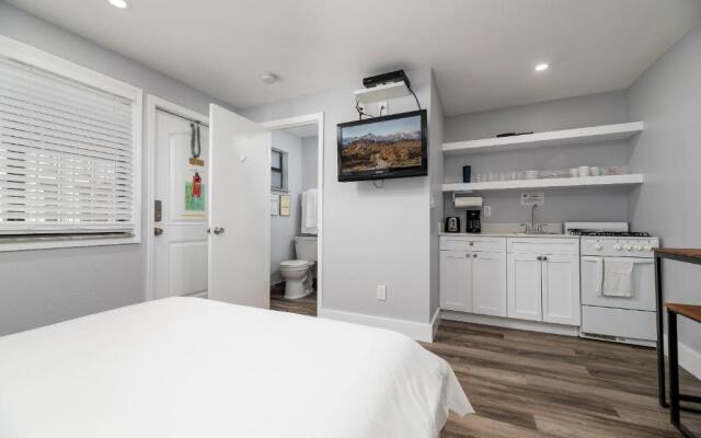 Shell on the Beach 106 - RENOVATED