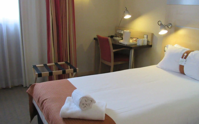 Holiday Inn Express Valencia - Bonaire by IHG