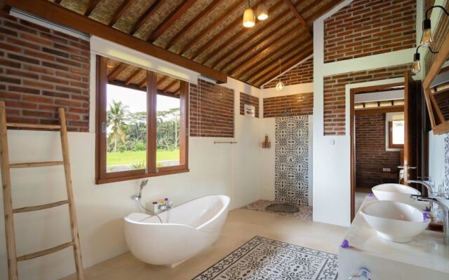 Kampung Uma Dawa Resort and Spa