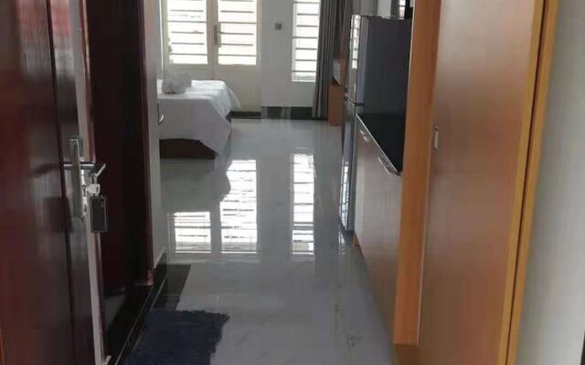 Full Moon Hotel And Apartment