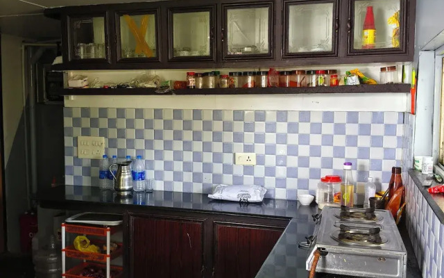 Vinayak House Boats