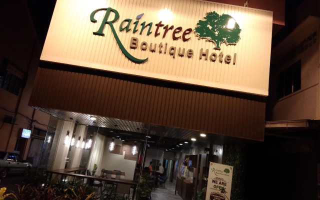 OYO 417 Raintree Boutique Hotel