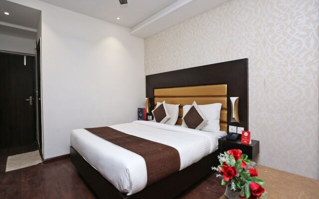 OYO 9629 Pearl International
