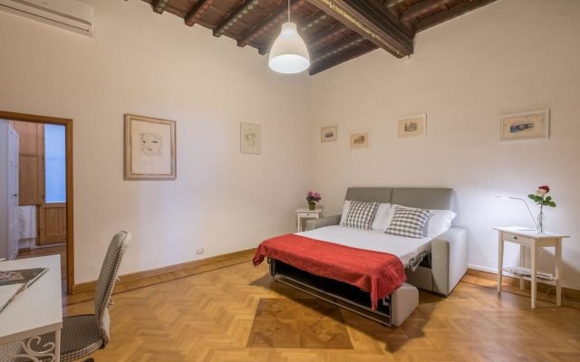 Santa Maria Novella Beautiful View for 6 - Three Bedroom Apartment, Sleeps 6