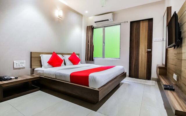 OYO 13791 Mount Winds