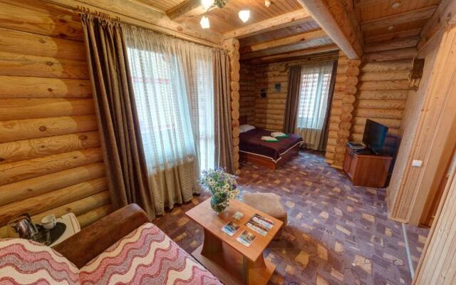 Slovyanka Hotel