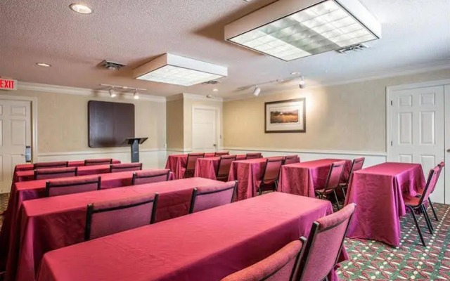 Suburban Extended Stay Hotel