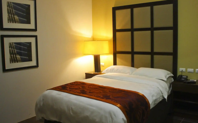 Avenue Suites Hotel