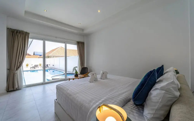 Modern Large 2 Bedroom Pool Villa - PV2