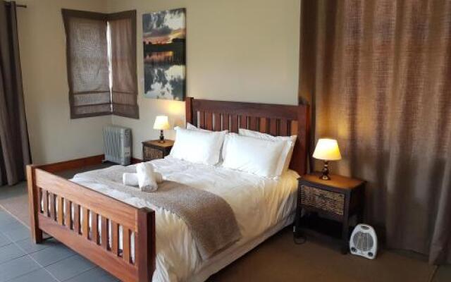 Stay@67 Apartments - Dullstroom