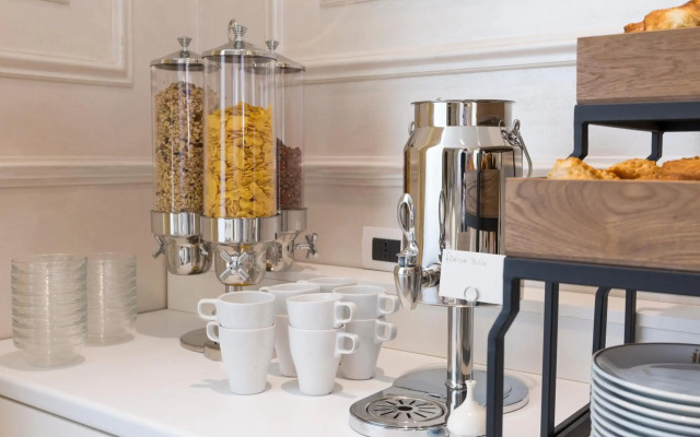 Amsterdam Suite Hotel & SPA