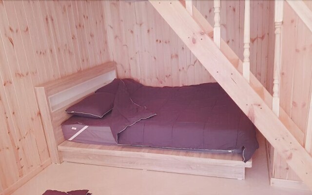 Aquamarine Glamping