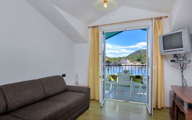 Apartment Rubin Hvar/Pokrivenik 14406