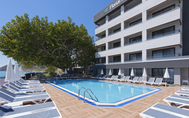 Floria Beach Hotel