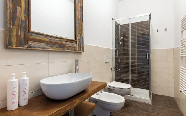 Largo Molina Studio III